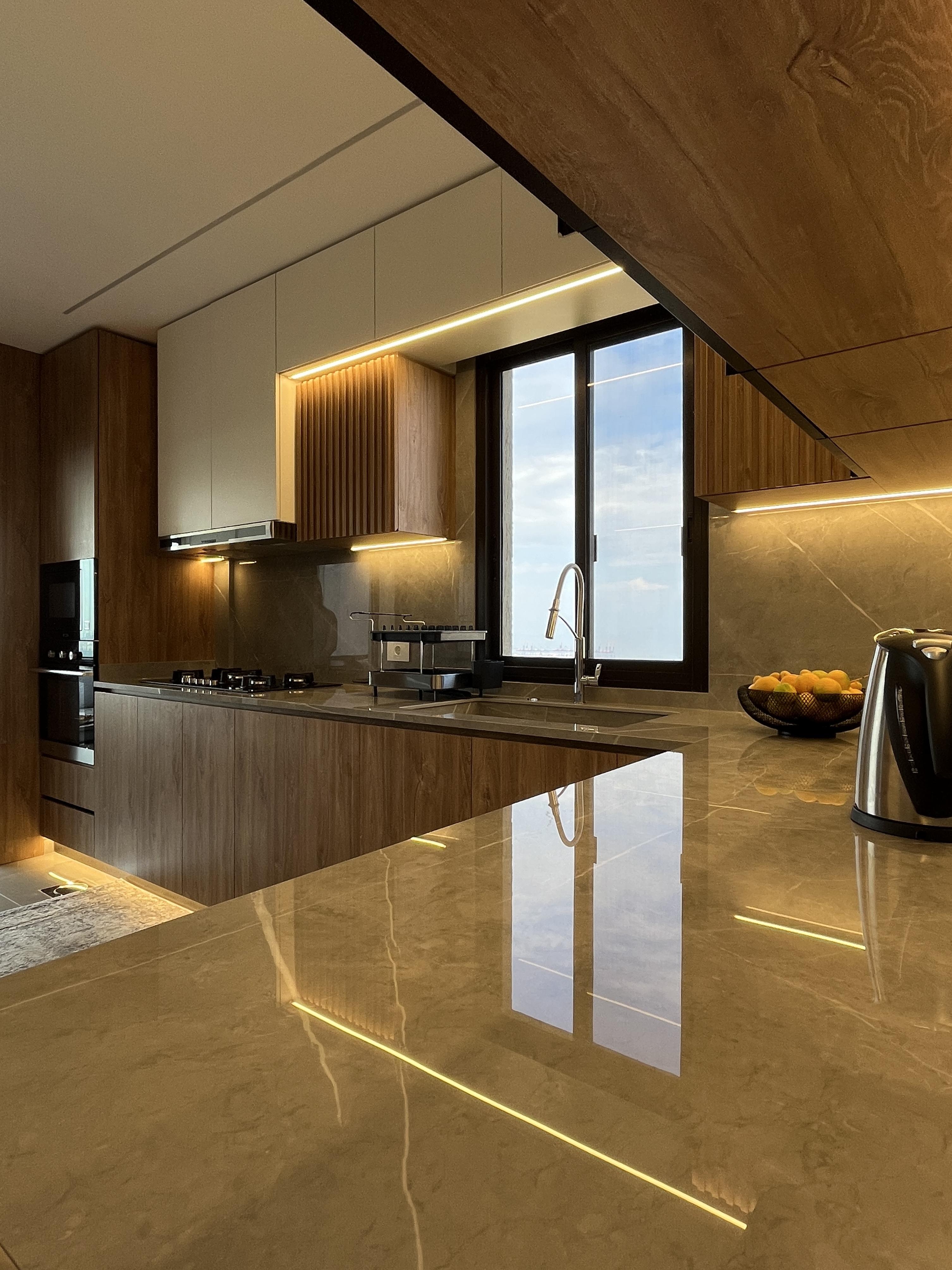 Light Kitchen